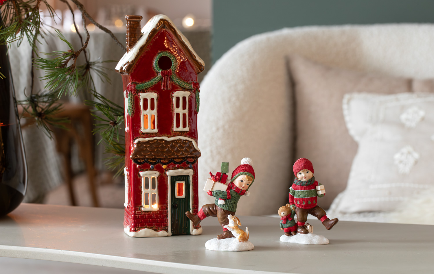 Julehus og julefigurer